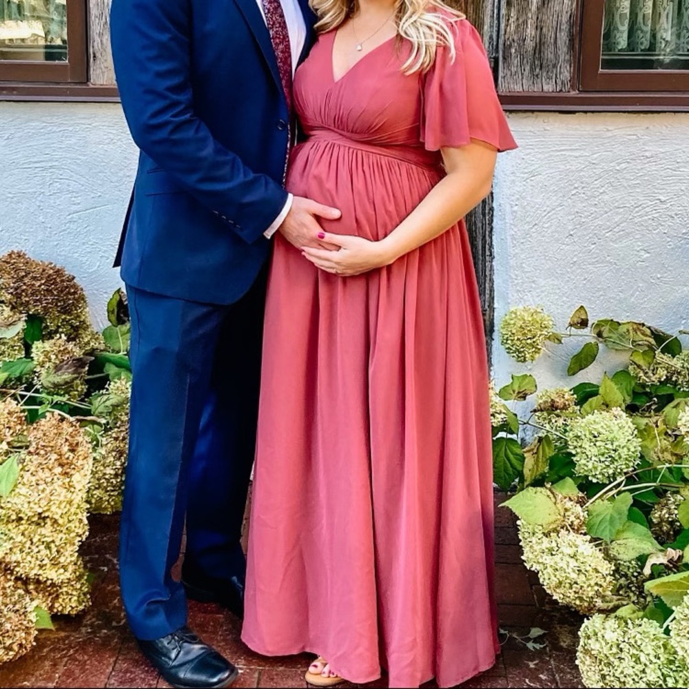 Maternity: Pictured is size 12. Selling BRAND NEW (still in box) size 16.
